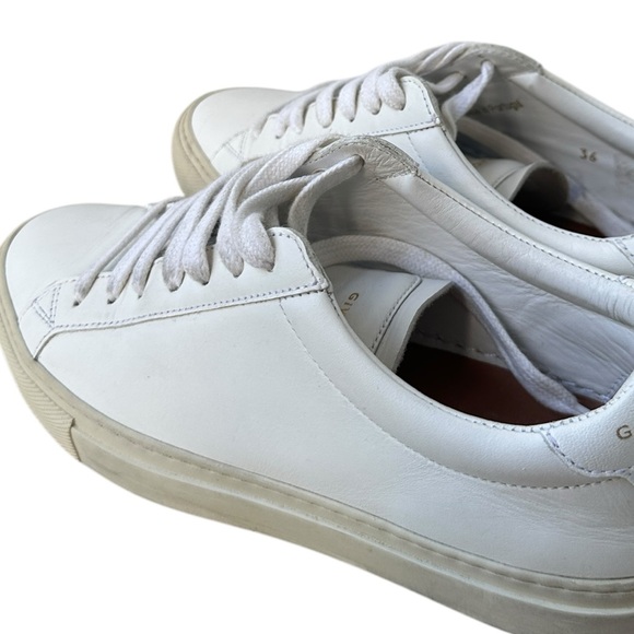 Givenchy White Leather Low Top Sneakers EU 36 / US 6 - Women. - Picture 8 of 16
